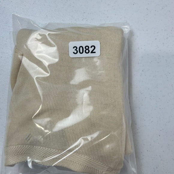 31 Phillip‎ Kim Women's Eyelet Crewneck T-Shirts Short Sleeve Cream Size XS - Picture 12 of 12